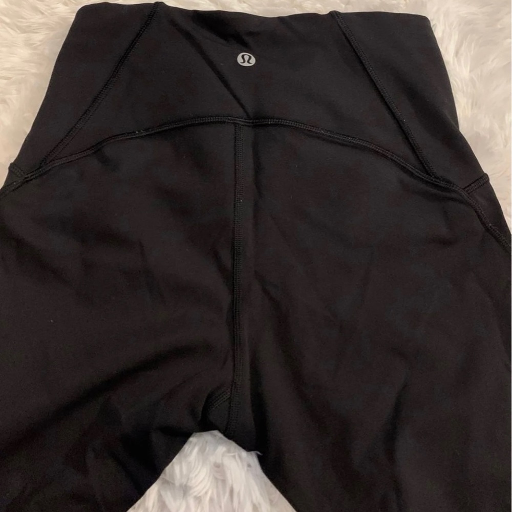 Lululemon Cropped Leggings